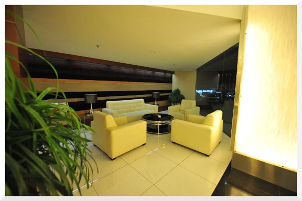 11@Century Hotel Johor Bahru Dış mekan fotoğraf