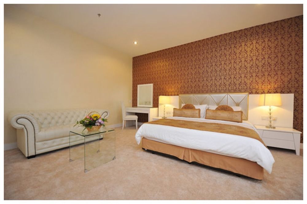 11@Century Hotel Johor Bahru Dış mekan fotoğraf